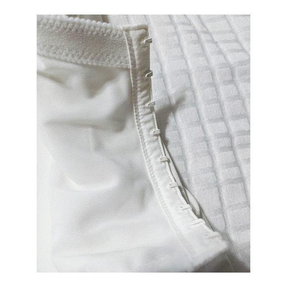 Dominique White Bustier - Picture 6 of 6